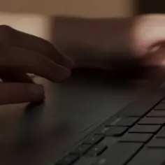 Jak odblokować myszkę w laptopie i uniknąć frustracji z jej brakiem