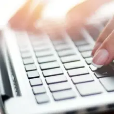 Jak naprawić klawisz w laptopie Acer i uniknąć frustracji