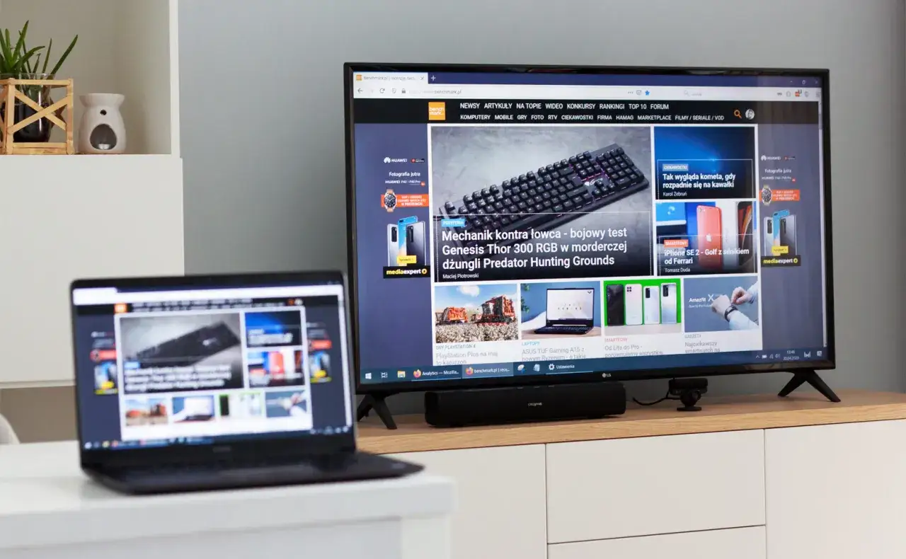 Zdjęcie Jak oglądać TV na laptopie? Proste metody, które zaskoczą Cię